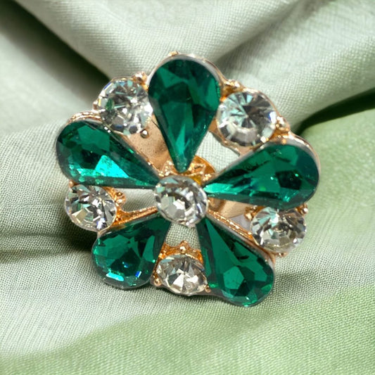 Flower Design Emerald Green Colour Crystal Ring Free Size-Kalash Cards