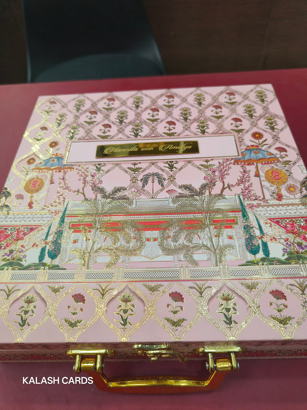 KL9007 Floral Design Luxury Gift Box with 2 Printed Page Cards (4 Jars)-Kalash Cards