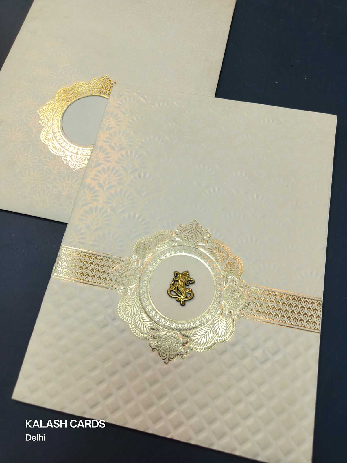 KL0260 Traditional Design Embossed Paper Wedding Card (2 Page)-Kalash Cards