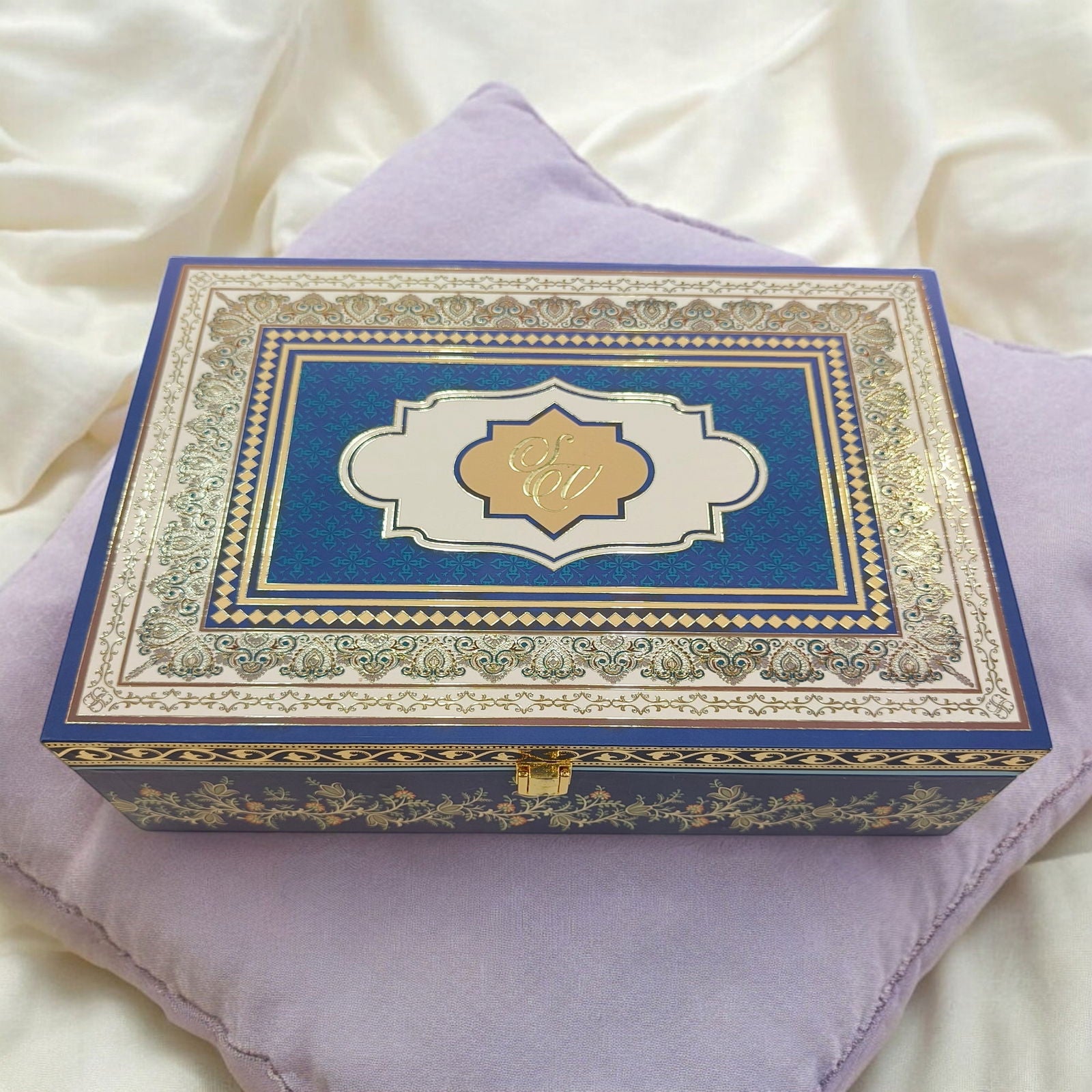 KL2208 Traditional Indian Border Design MDF Wedding Gift Box with Customisable 2 Gold Foil Printed Cards (4 Jars) - Kalash Cards