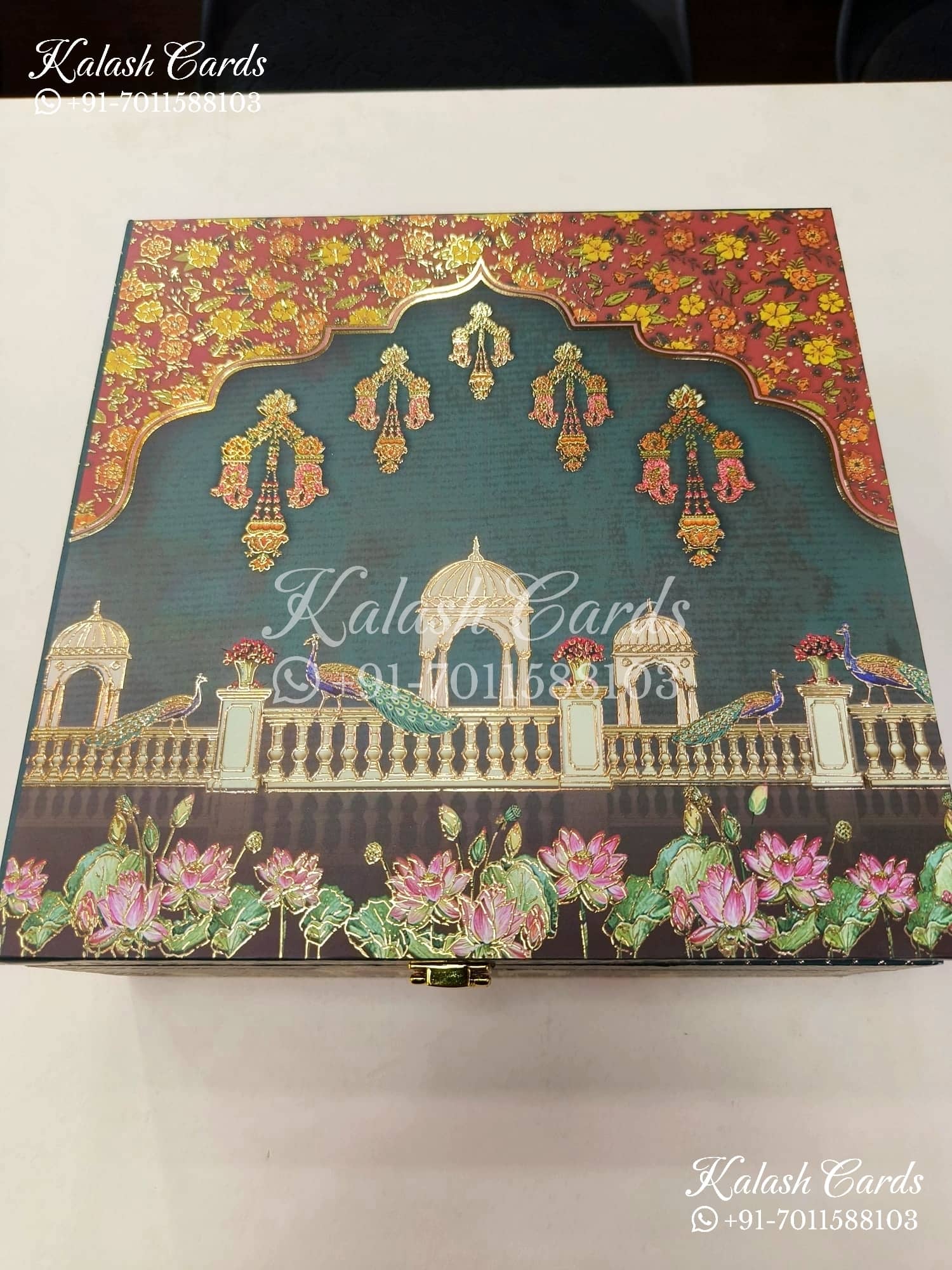 KL9001 Royal Arch Design MDF Luxury Gift Box with 2 Printed Cards (4 Jars 200gm each approx)
