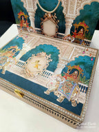 KL9018 Exclusive Elephant Design MDF Luxury Gift Box with Matching Carry Bag & 2 Golden Border Thick Card (2 Jars 250gm each approx)