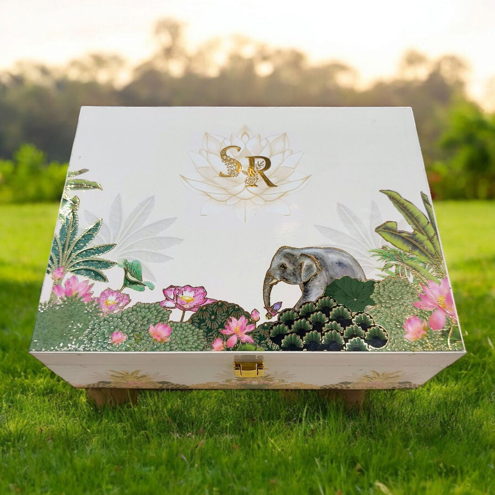 KL9020B Elephant Design Luxury MDF Gift Box with 2 Foil Print Inserts (4 Jars) - Kalash Cards