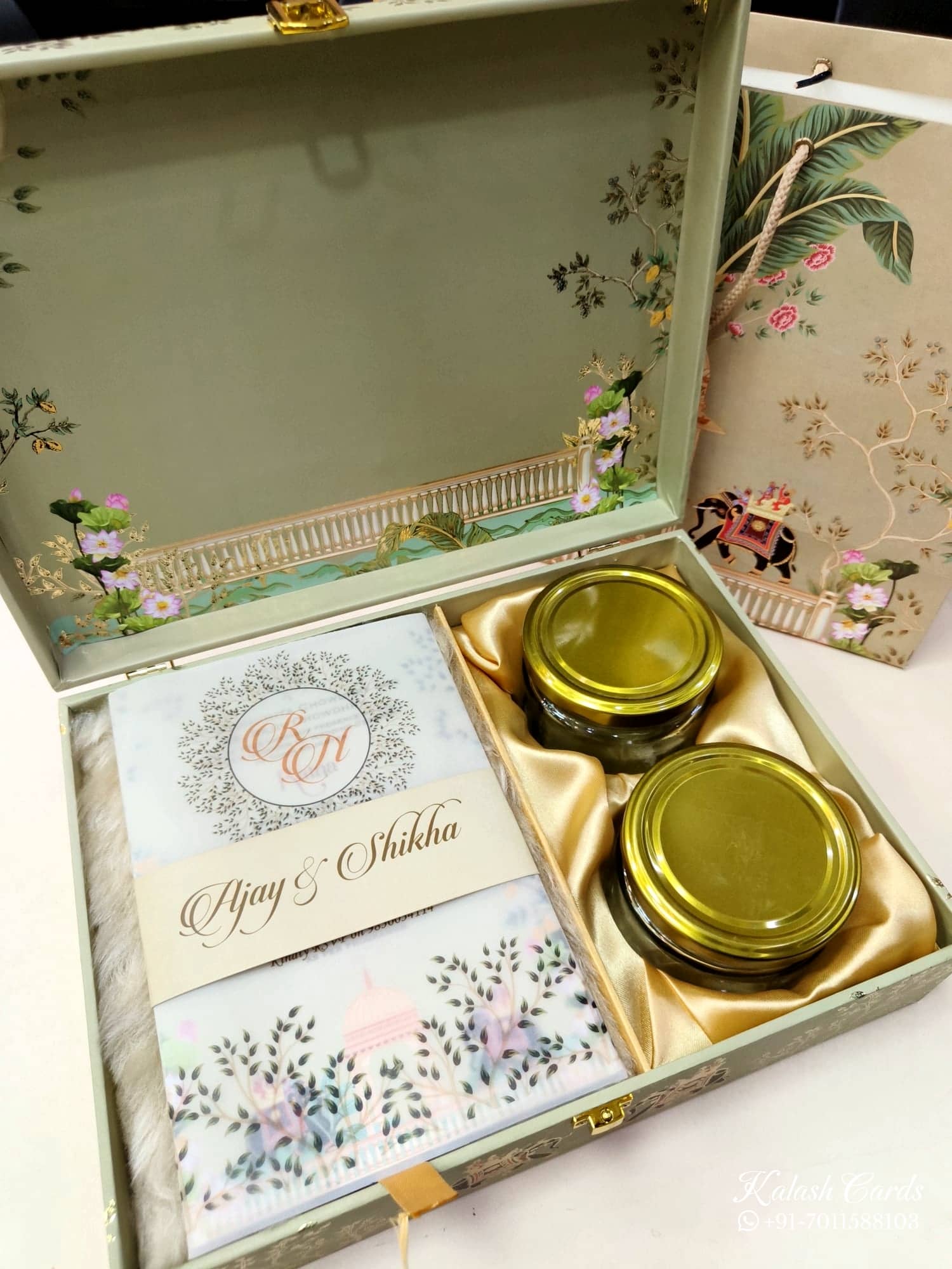 KL9026 Exclusive Elephant Design MDF Luxury Gift Box with Matching Carry Bag & 2 Page Translucent Cover Card (2 Jars 250gm each approx)