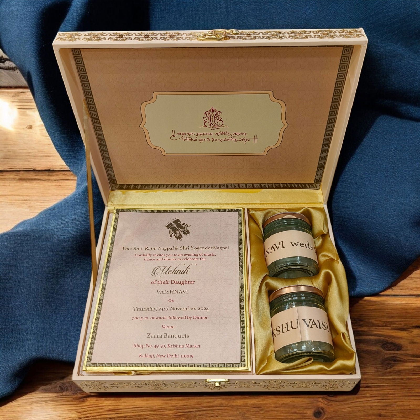 KL9042B Glittering Gold Textured Design Luxury MDF Gift Wedding Box with 2 Printed Card Inserts (2 Jars) - Kalash Cards