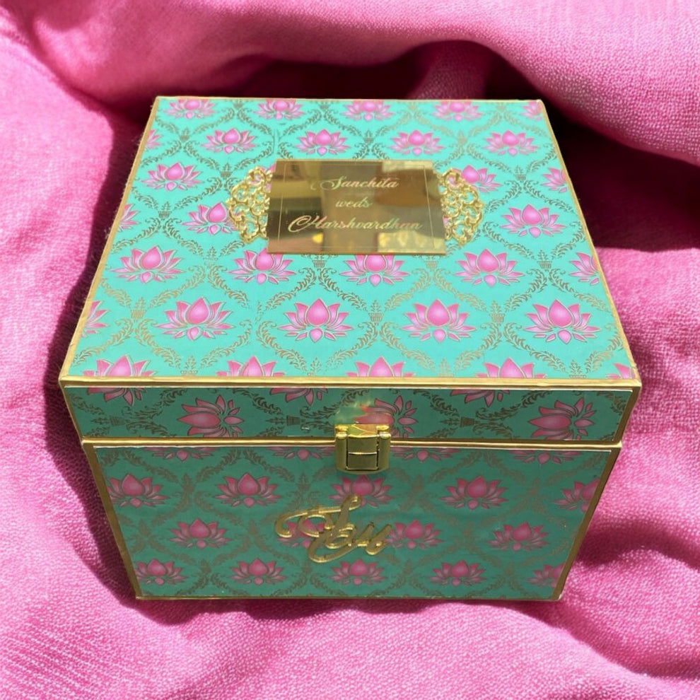 KL9090B MDF Dry Fruit Gift Box with 2 Printed Card Inserts and Ganesh Murti (2 Jars) - Kalash Cards