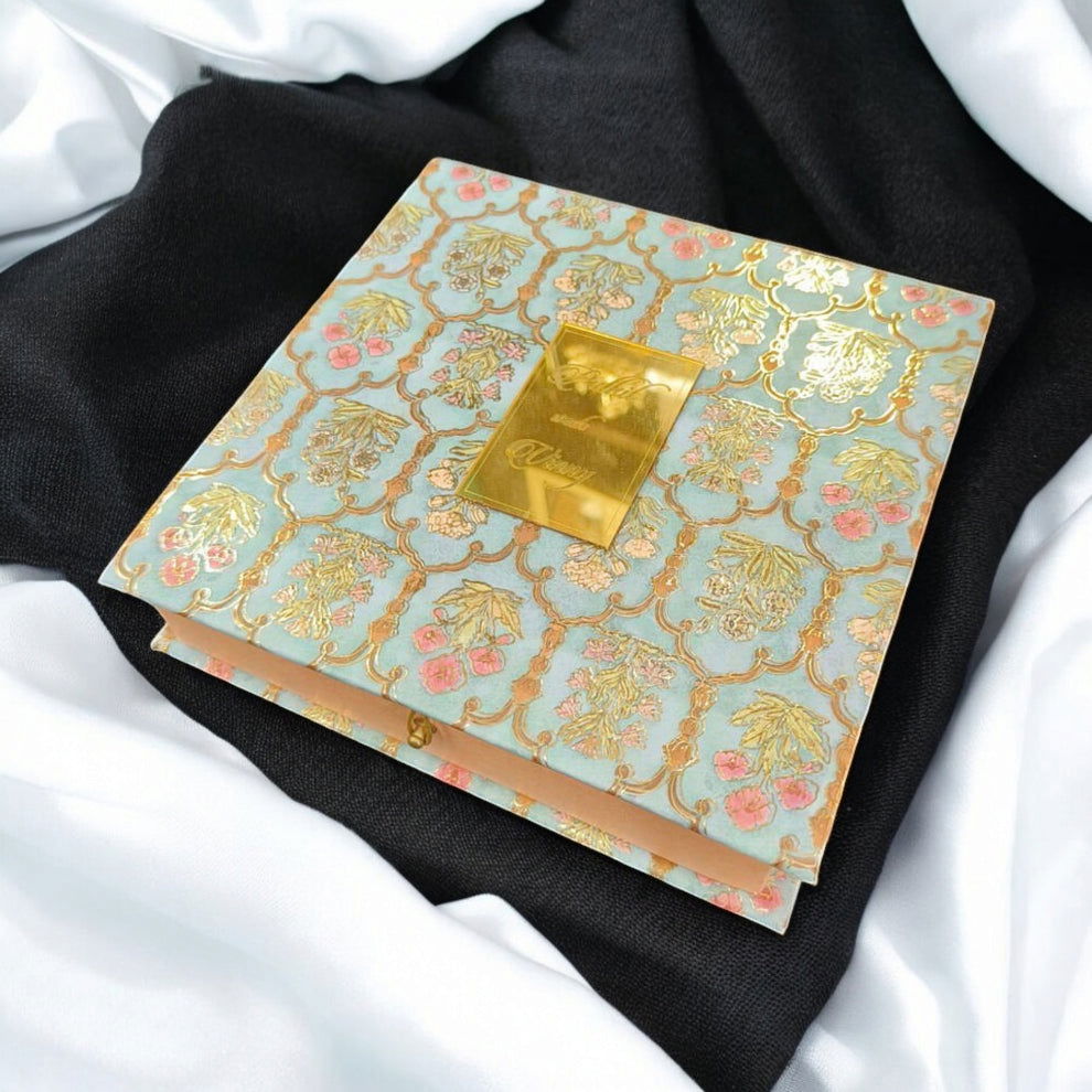 KL9113 Cardboard Wedding Bhaji Mithai Gift Box with Golden Tray with 2 Printed Card Inserts and Customised Mirror on Top - Kalash Cards