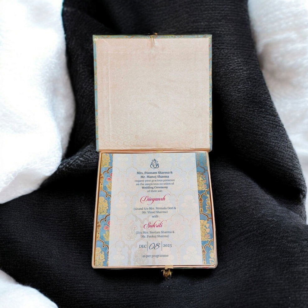 KL9113 Cardboard Wedding Bhaji Mithai Gift Box with Golden Tray with 2 Printed Card Inserts and Customised Mirror on Top - Kalash Cards