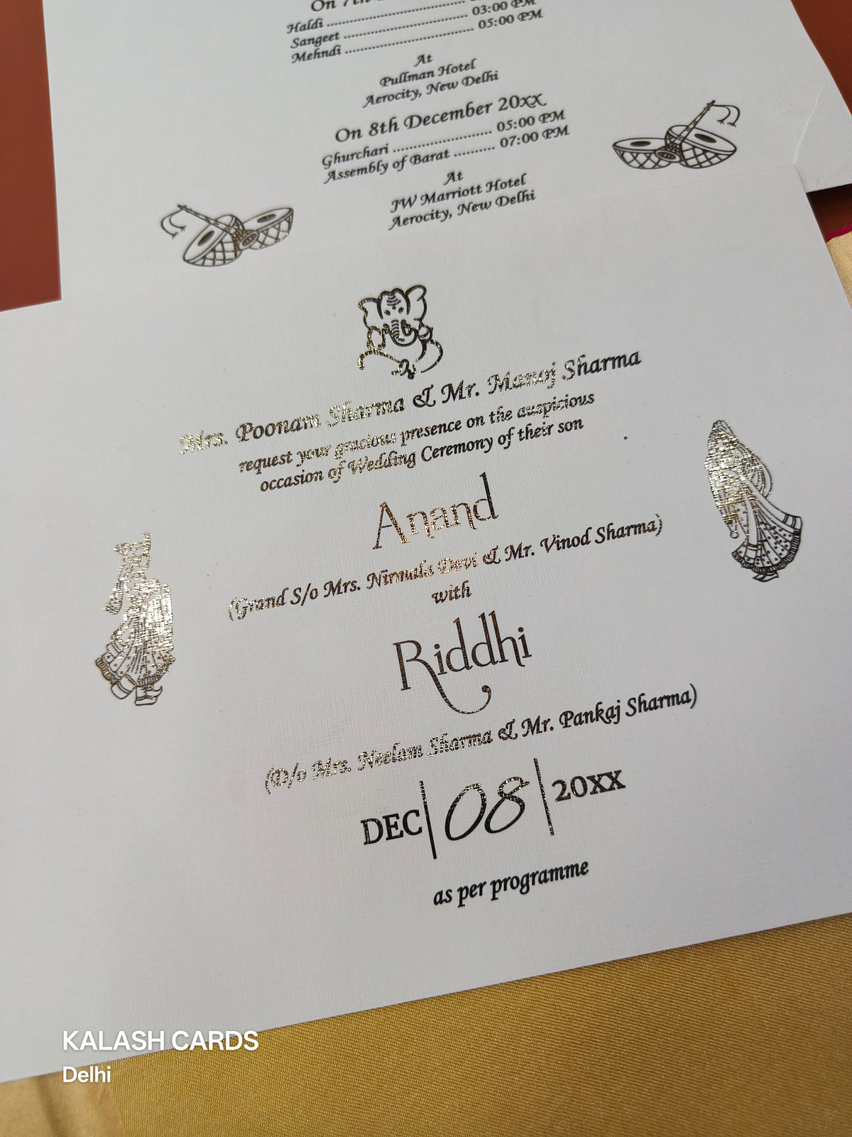 KLB1505 Luxury Velvet Gold Foil Print Hardboard Wedding Card (2 Page)-Kalash Cards