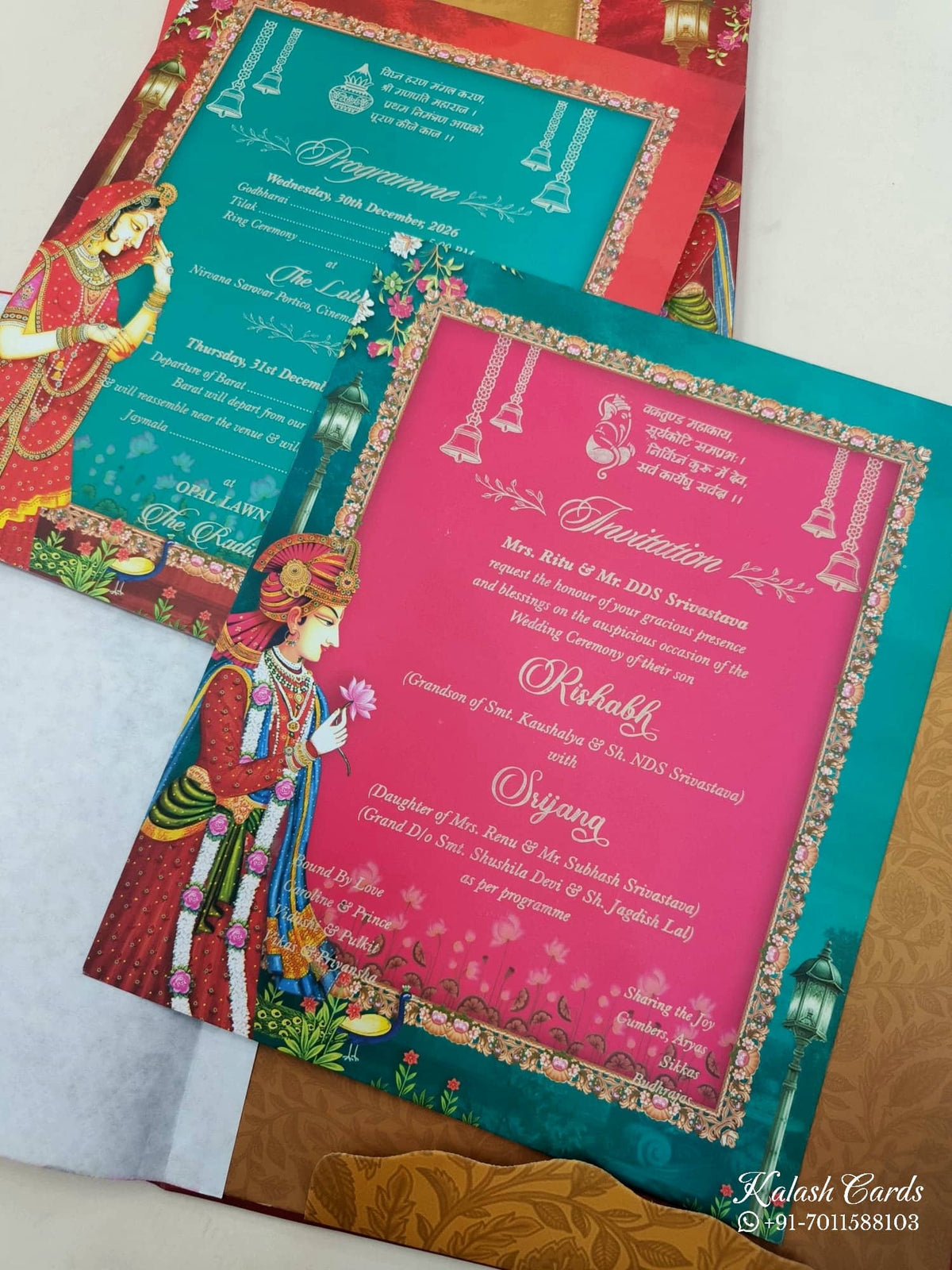 KLB536 Traditional Raja Rani Design Padding Hardboard Thick Wedding Card (2 Page & 1 Envelope)