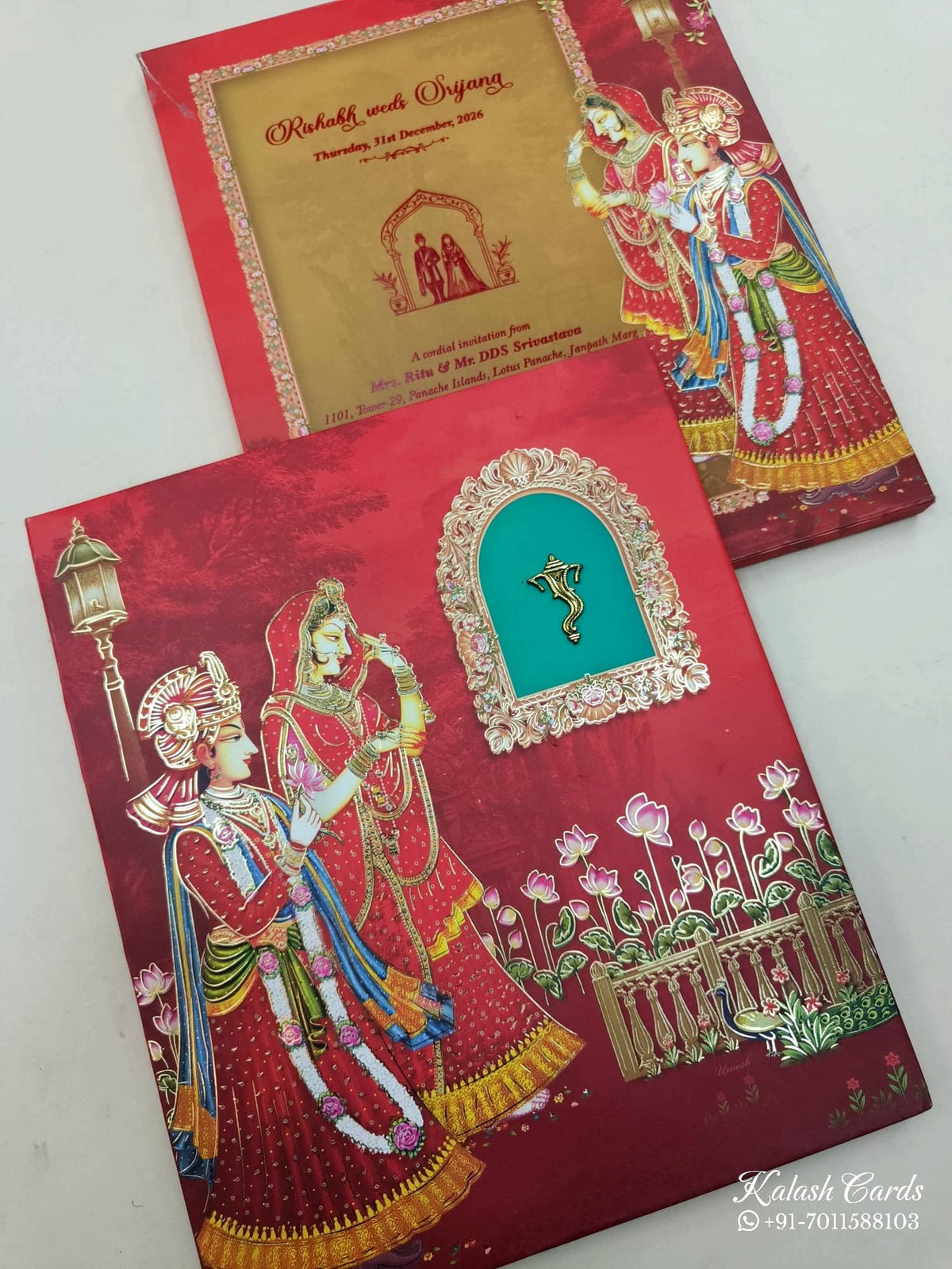 KLB536 Traditional Raja Rani Design Padding Hardboard Thick Wedding Card (2 Page & 1 Envelope)