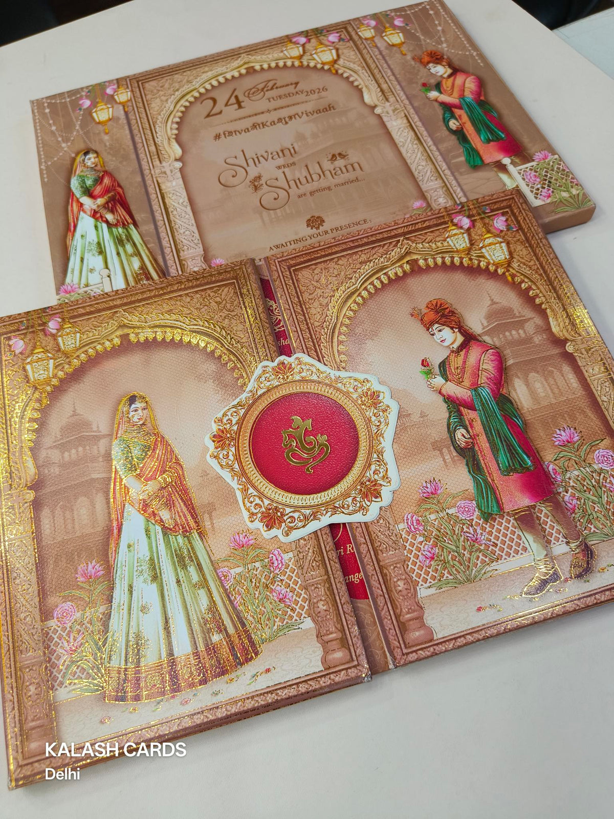 KLB624 Traditional Raja Rani Design Padding Hardboard Thick Wedding Card (2 Page)-Kalash Cards