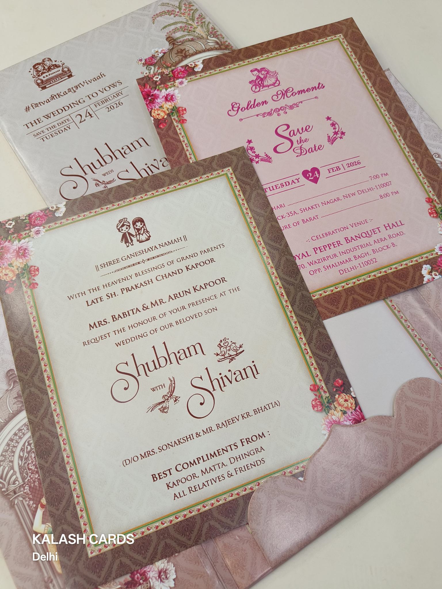 KLB613 Royal Theme Padding Thick Wedding Card (2 Page & Couple Name Acrylic Mirror)-Kalash Cards