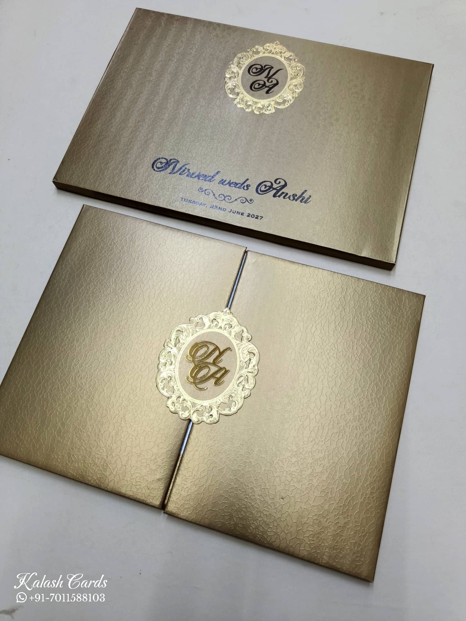 KLB721 Traditional Design Golden Color Double Door Style Hardboard Padding Thick Wedding Card (2 Page & Couple Initial Acrylic)