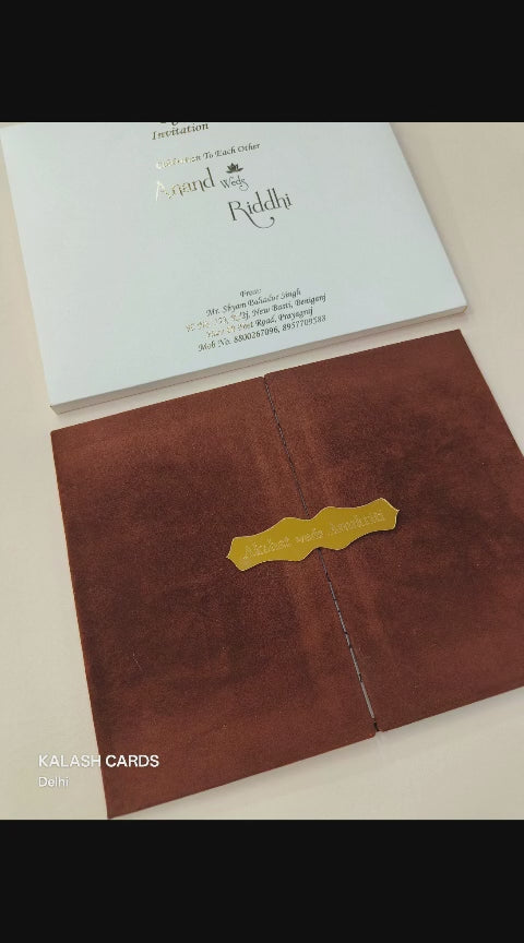 KLB1504: Luxury Chocolate Brown Velvet Gold Leaf Hardboard Suite (2-Page)