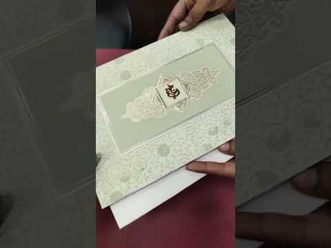 KLB-1167 White Green Traditional Padded Thick Wedding Card (2 Page)