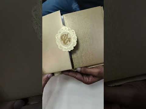 KLB721 Traditional Design Golden Color Double Door Style Hardboard Padding Thick Wedding Card (2 Page & Couple Initial Acrylic)