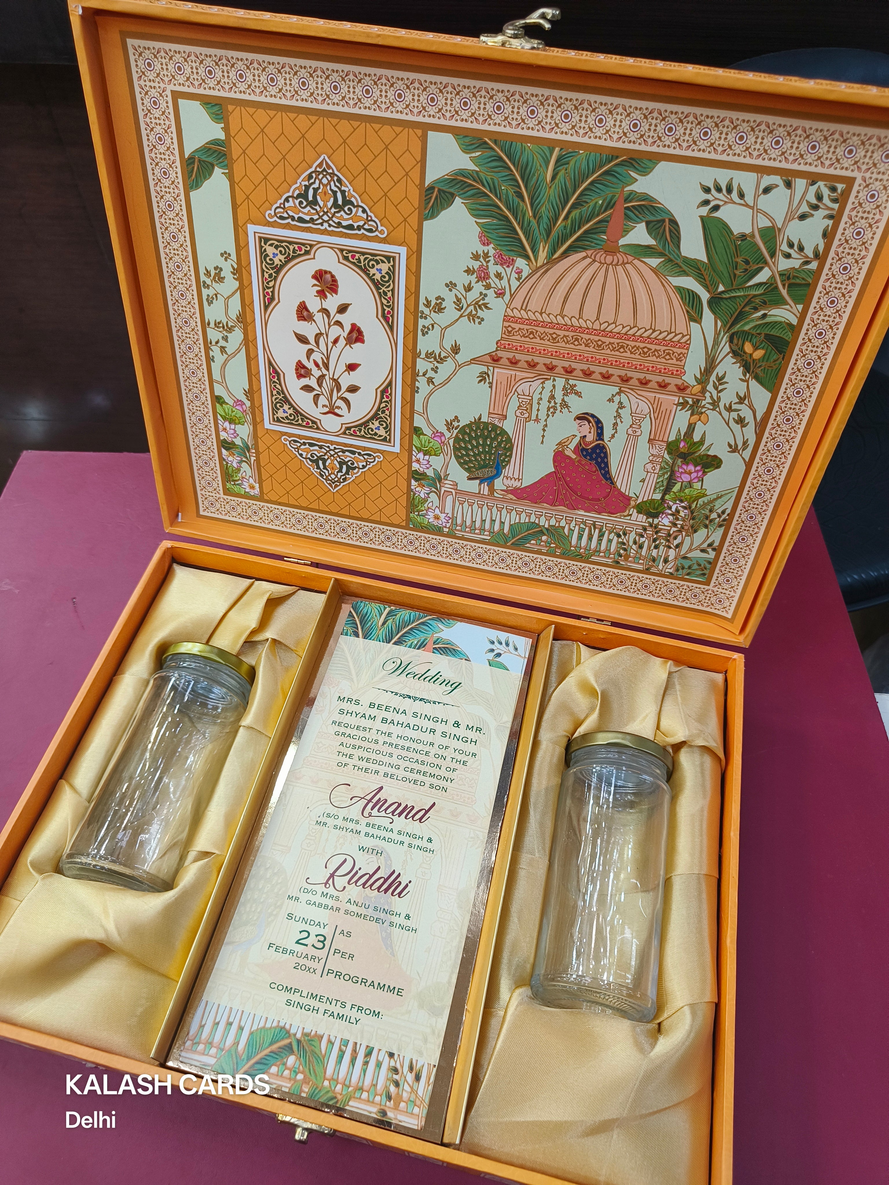 KL9058 Royal Elephant Design Luxury Gift Box with 2 Printed Page Cards (2 Jars)-Kalash Cards