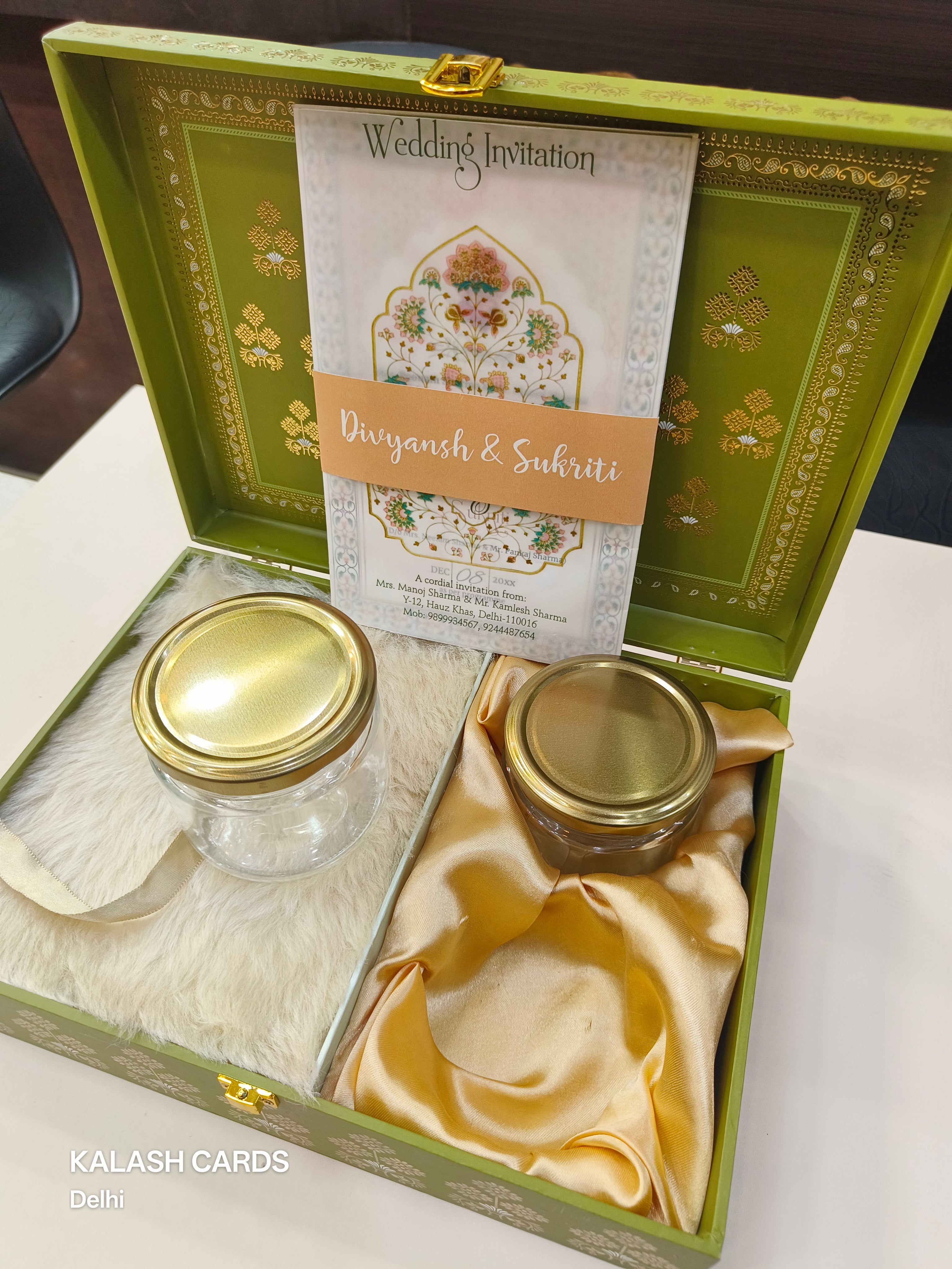 KL9030 Royal Design Luxury Gift Box with 2 Page Translucent Cover Card (2 Jars)-Kalash Cards