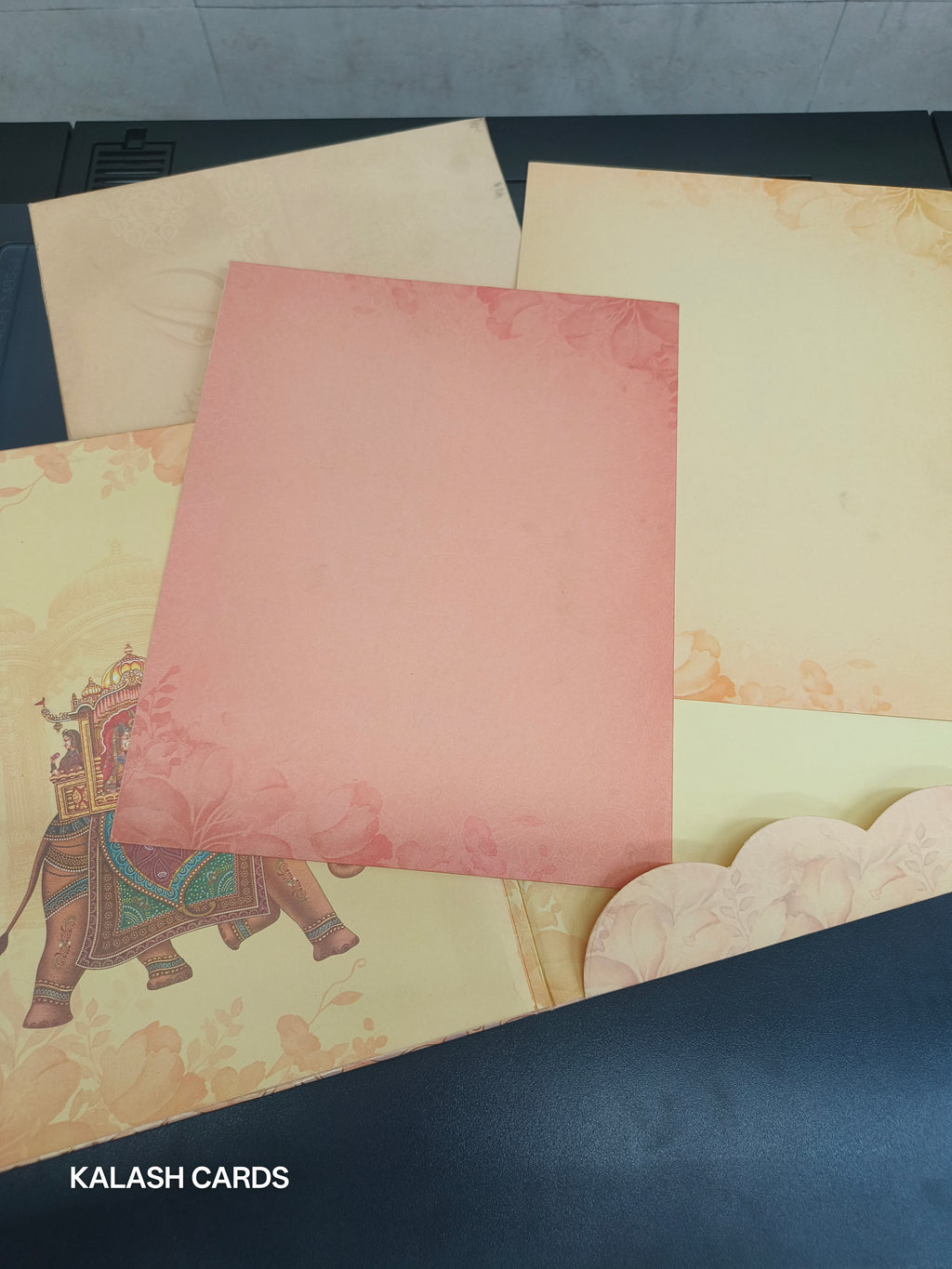 KL0831 Dulha Dulhan Thick Wedding Card-Kalash Cards