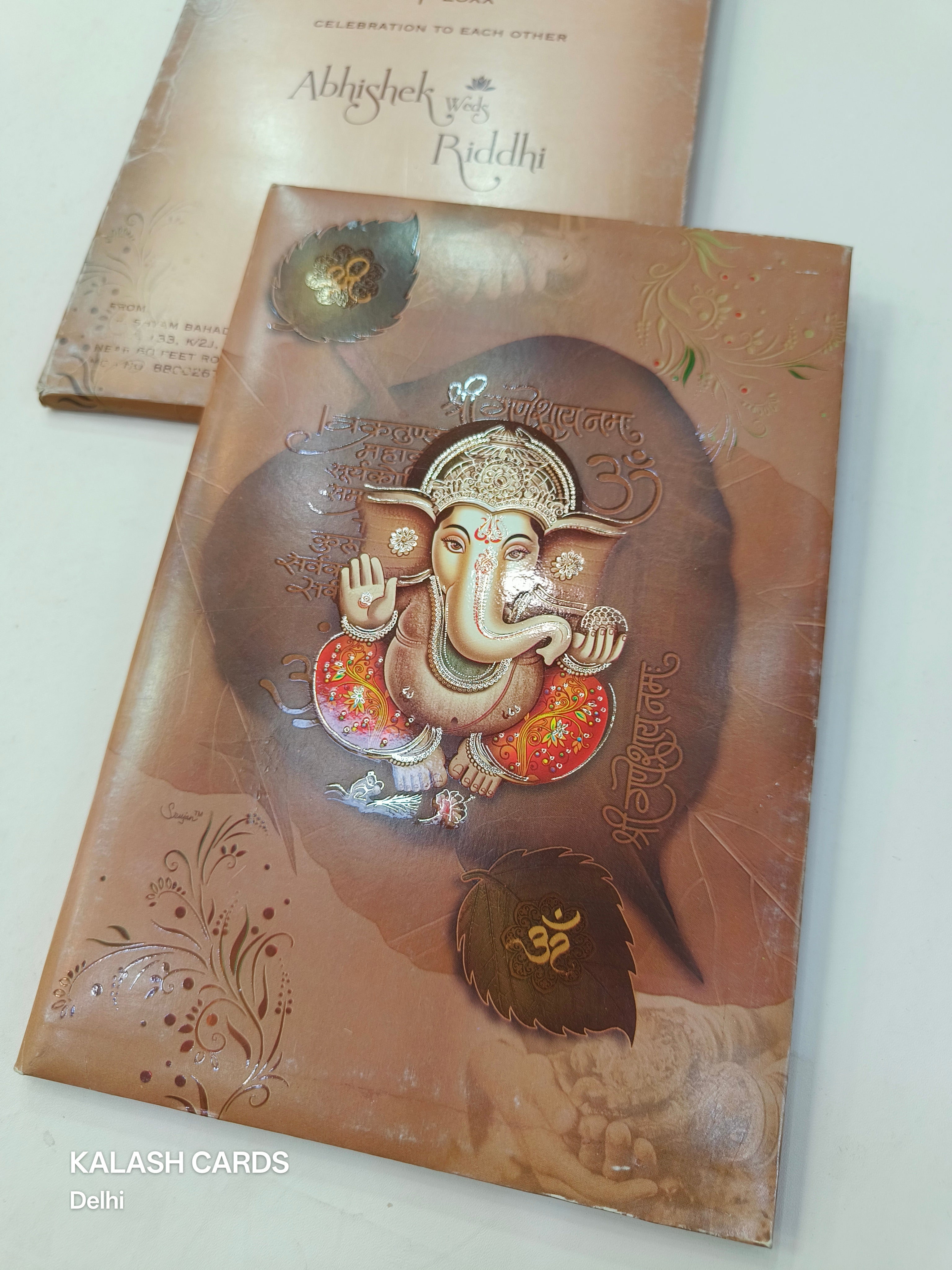 KL0708 Ganesha Hardboard Padding Thick Wedding Card with 2 Inserts and Envelope-Kalash Cards