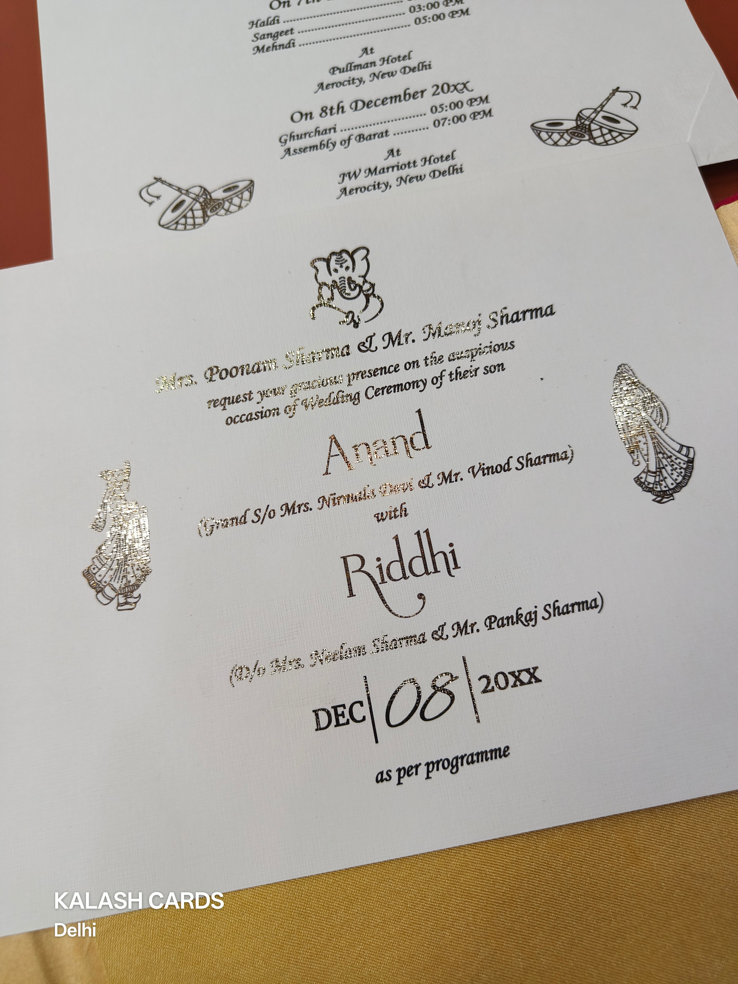 KLB1505 Luxury Velvet Gold Foil Print Hardboard Wedding Card (2 Page)-Kalash Cards