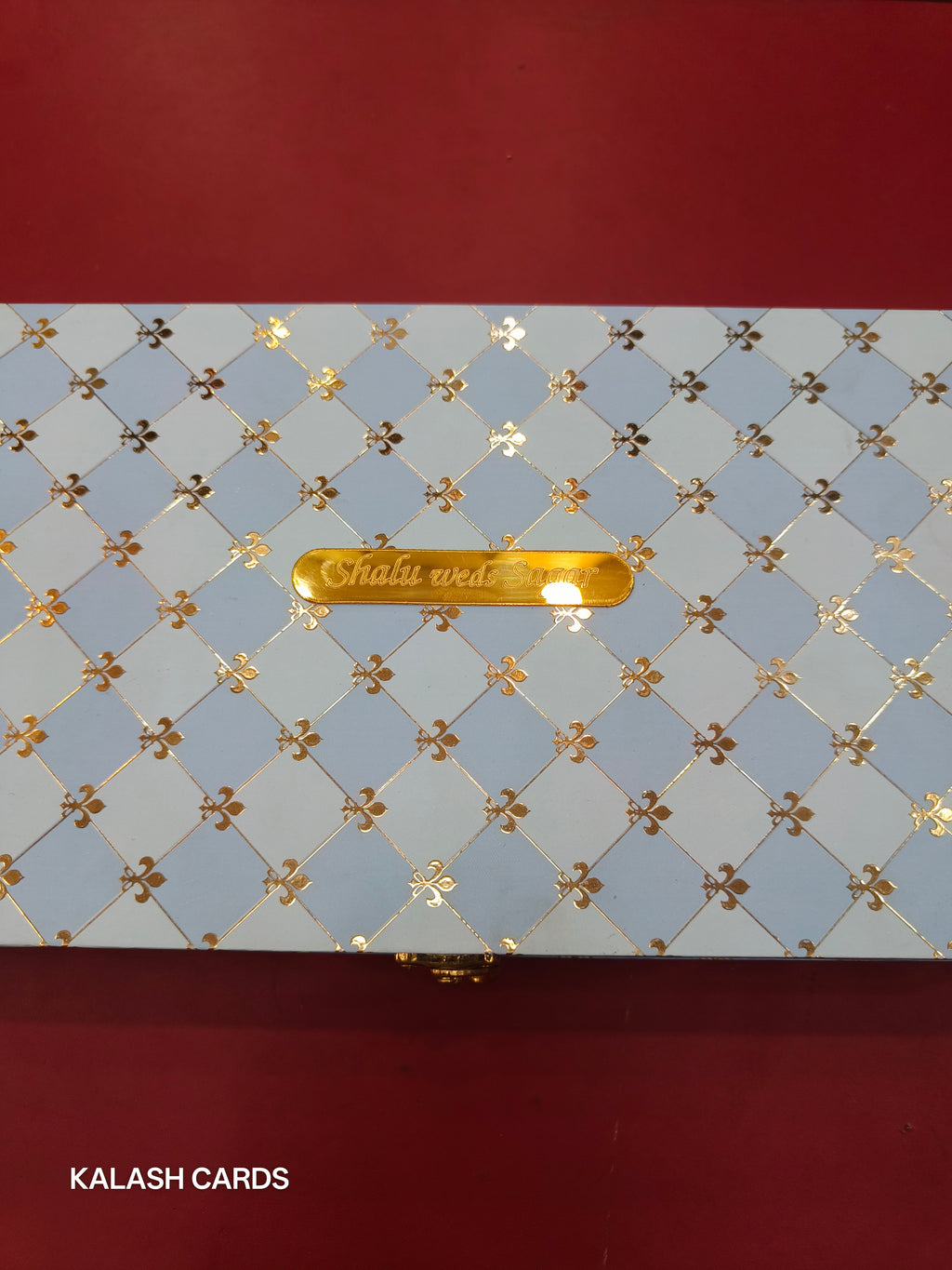 KL9061 Premium Bhaji Box with Laser Cut Acrylic Mirror (1 Kg Capacity)-Kalash Cards