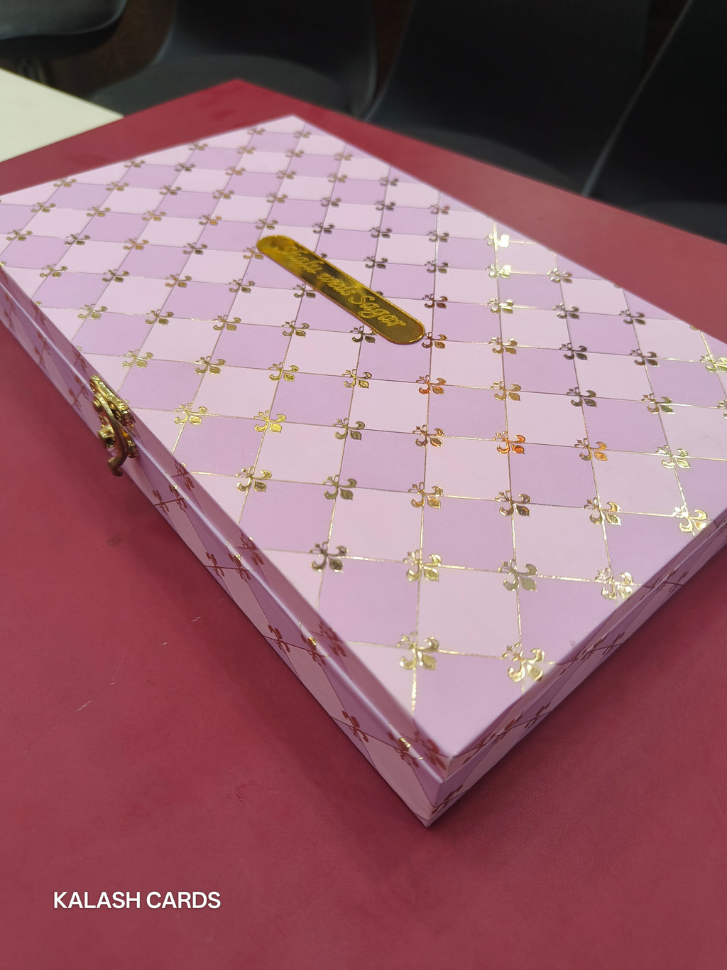 KL9049 Premium Bhaji Box with Laser Cut Acrylic Mirror (1 Kg Capacity)-Kalash Cards