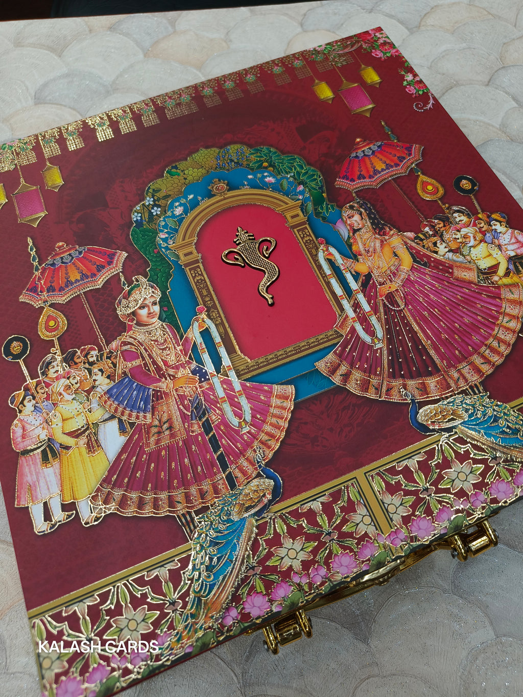 KL9006 Raja Rani Design Luxury Gift Box with 2 Printed Page Cards (4 Jars)-Kalash Cards