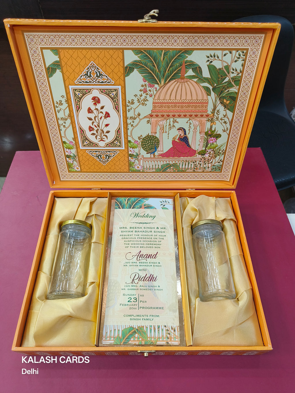 KL9058 Royal Elephant Design Luxury Gift Box with 2 Printed Page Cards (2 Jars)-Kalash Cards