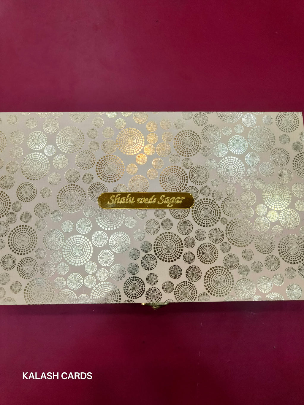 KL9041 Premium Bhaji Box with Laser Cut Acrylic Mirror (1 Kg Capacity)-Kalash Cards