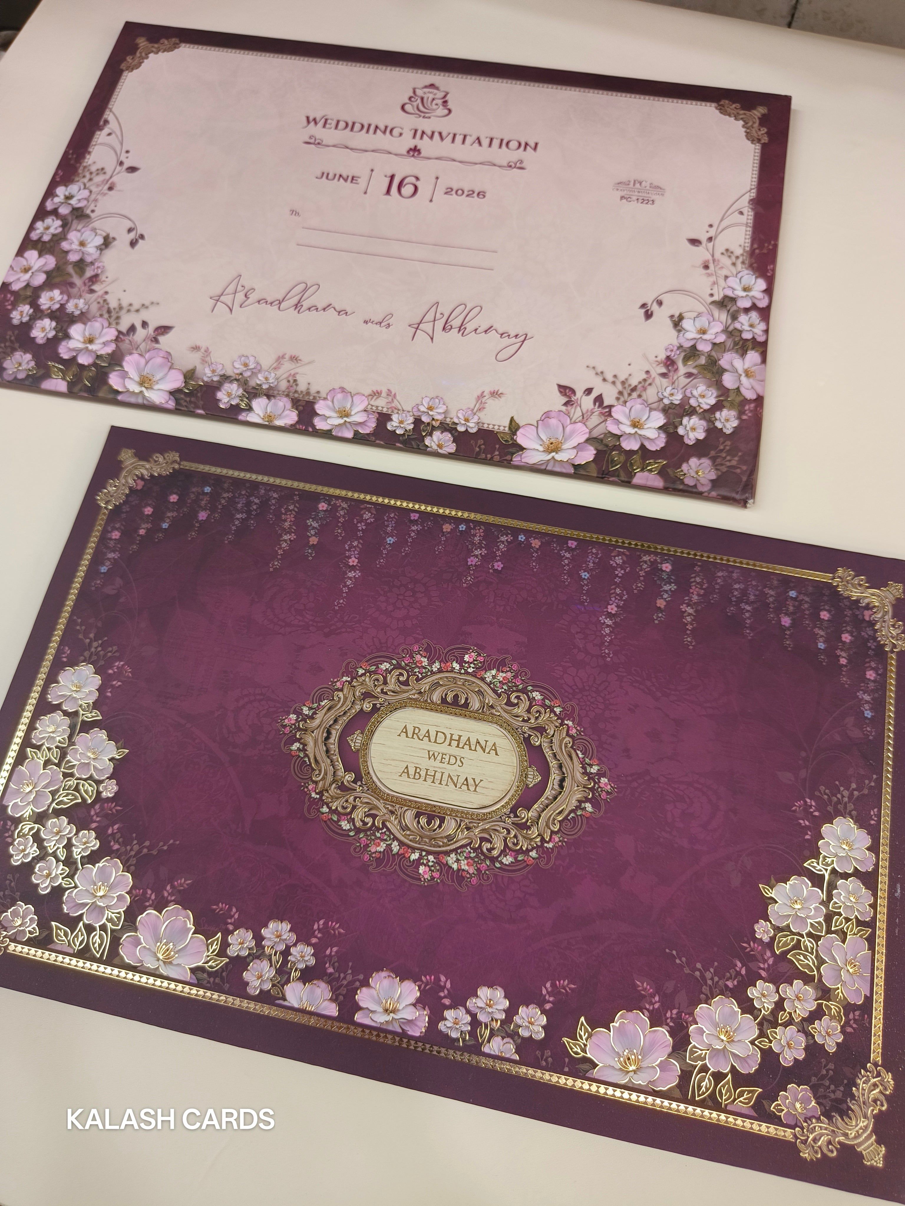 KLB536 Floral Design Hardboard Padding Thick Wedding Card (2 Page)-Kalash Cards